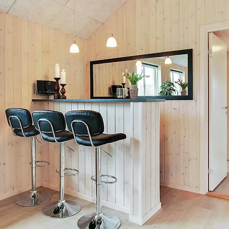 Tatil Evi 18 Person In Hasselberg *